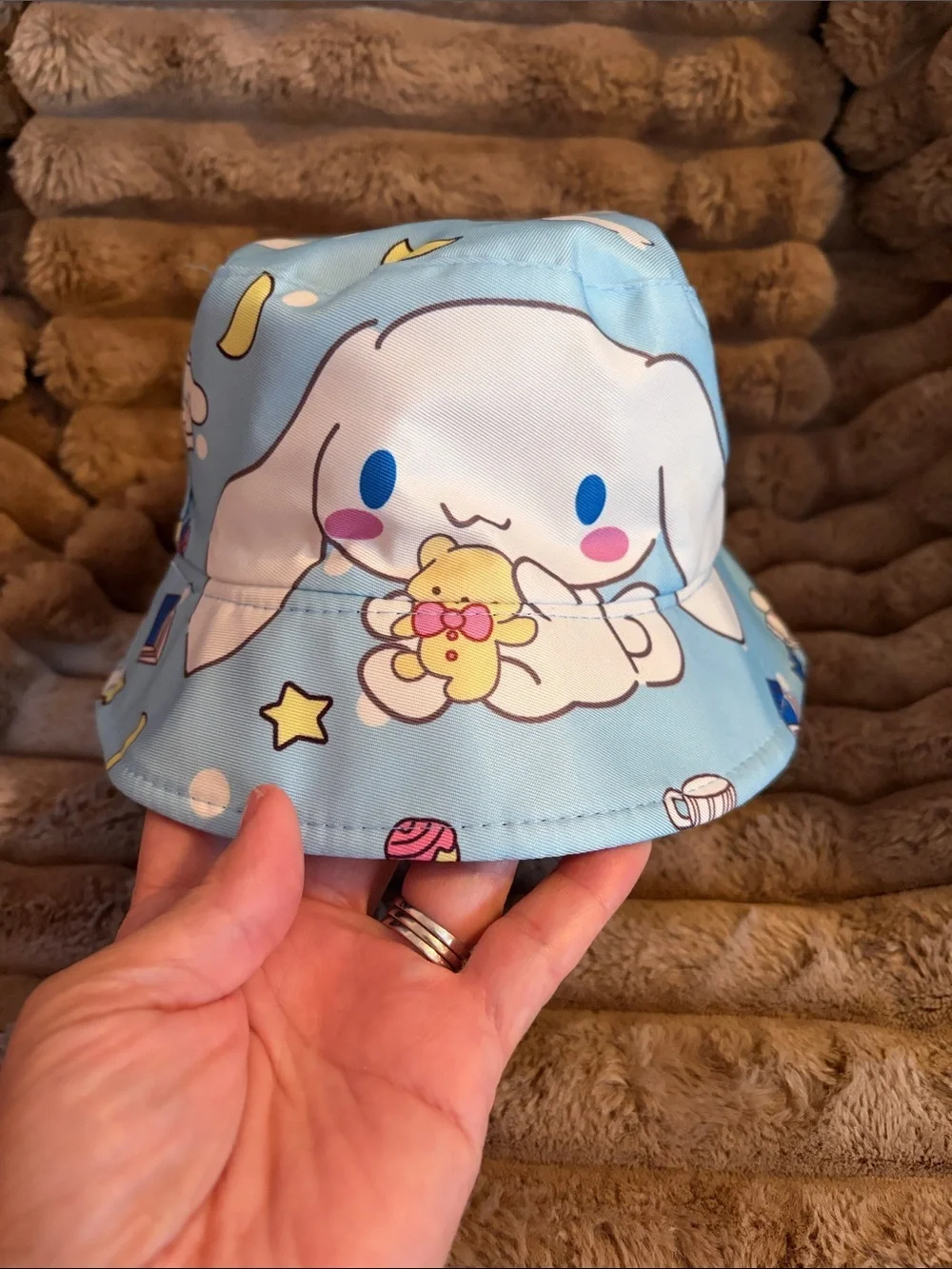 Bucket Hat Features Cinnamonroll